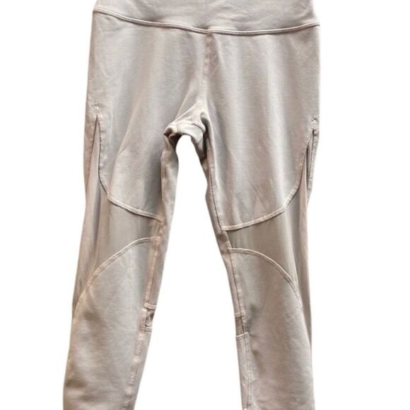 ALO womans light gray Capri sheer panel leggings active wear size med - Picture 2 of 6